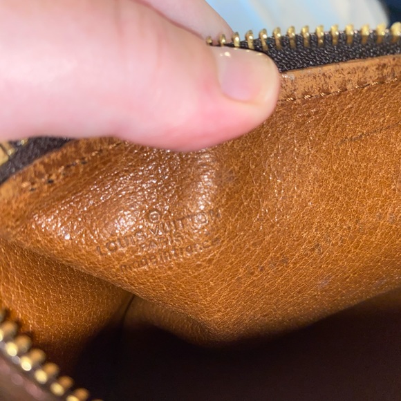 Louis Vuitton Papillon 26 - Picture 10 of 11